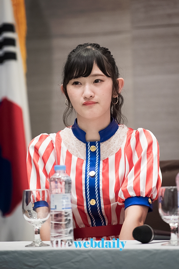 안쥬르므(Angerme) 카와무라아야노, 첫 내한 공연 인터뷰
