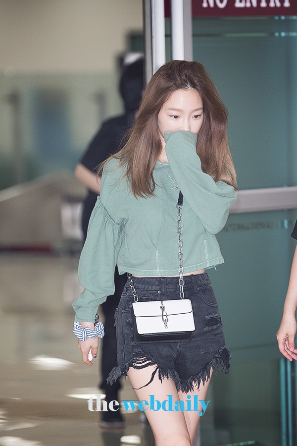 소녀시대 태연, 김포국제공항 입국 현장