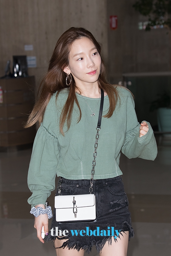 소녀시대 태연, 김포국제공항 입국