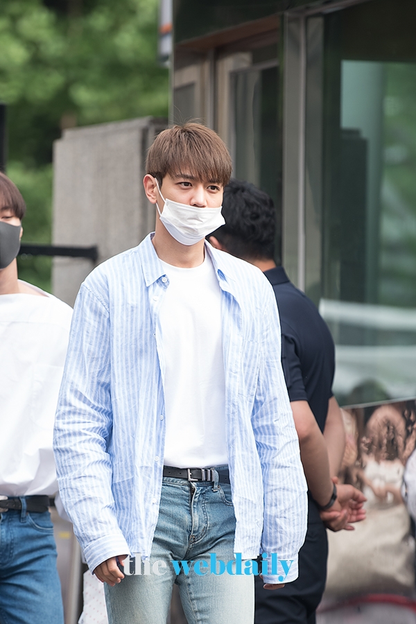 샤이니(SHINee) 민호, KBS 뮤직뱅크 출근길