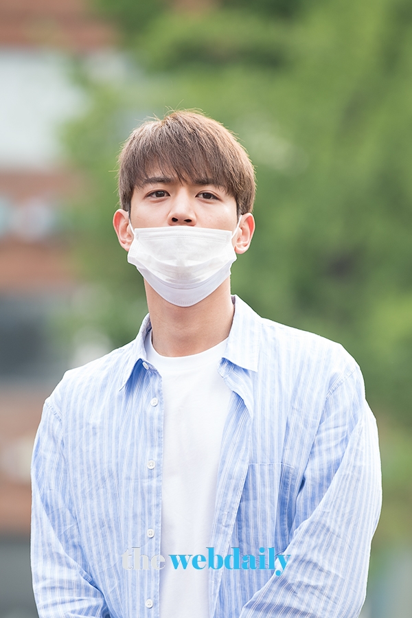 샤이니(SHINee) 민호, KBS 뮤직뱅크 출근길