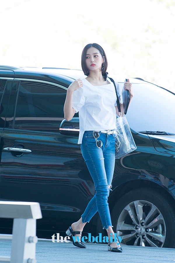 CLC(씨엘씨) 장예은, 인천국제공항 출국