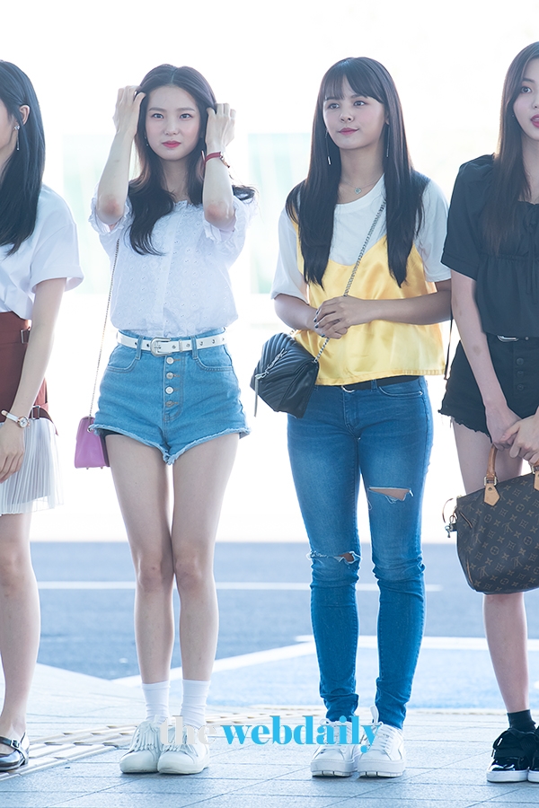 CLC(씨엘씨) 최유진-손(SORN), 인천국제공항 출국