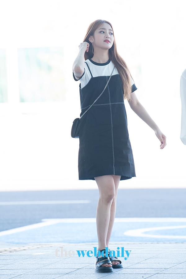 (여자)아이들 민니, 인천국제공항 출국