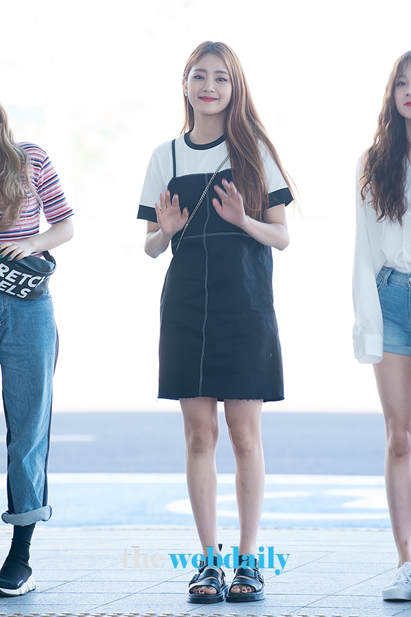 (여자)아이들 민니, 인천국제공항 출국