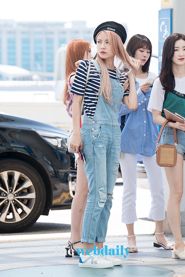 구구단(gugudan) 나영, 인천국제공항 출국