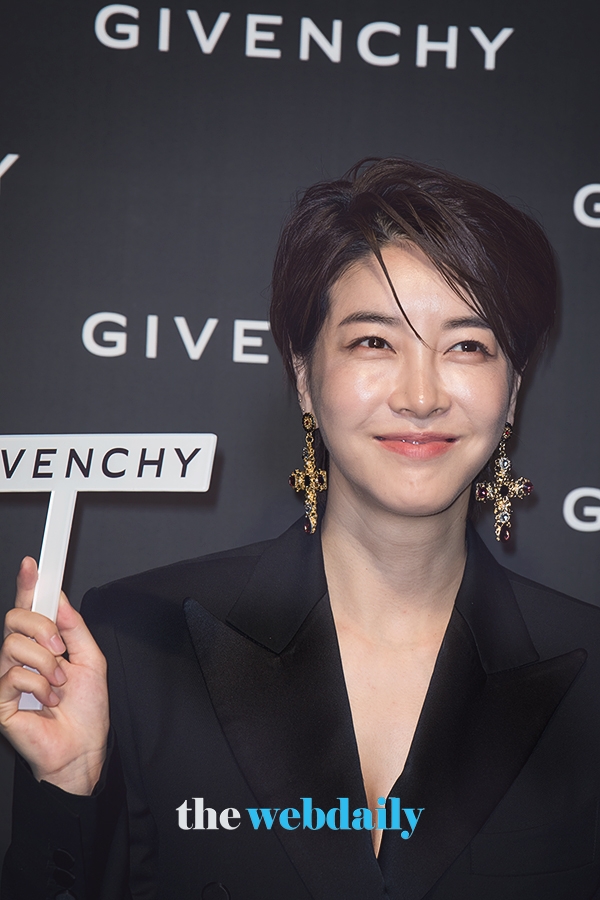 진서연, 지방시 국내 론칭 파티