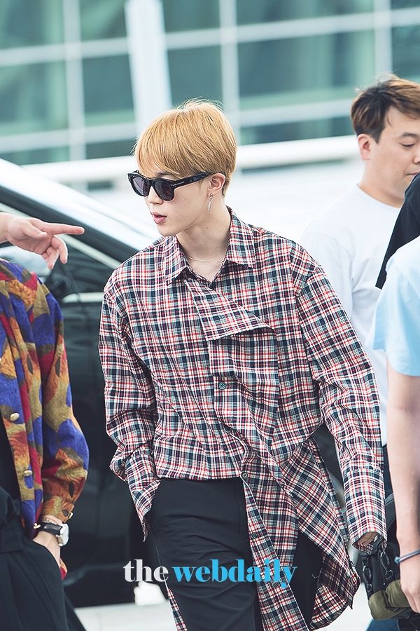 방탄소년단(BTS) 지민, 인천국제공항 출국 현장
