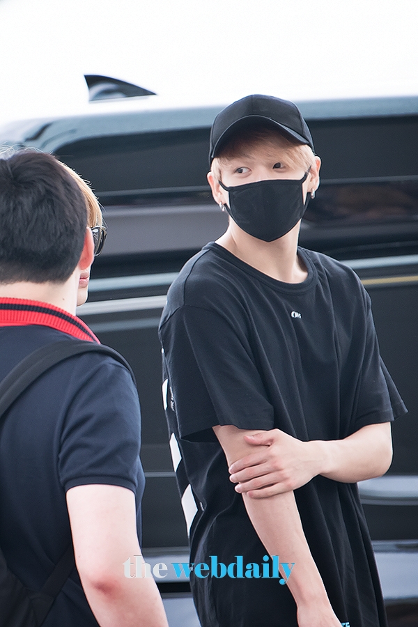 방탄소년단(BTS) 정국, 인천국제공항 출국 현장