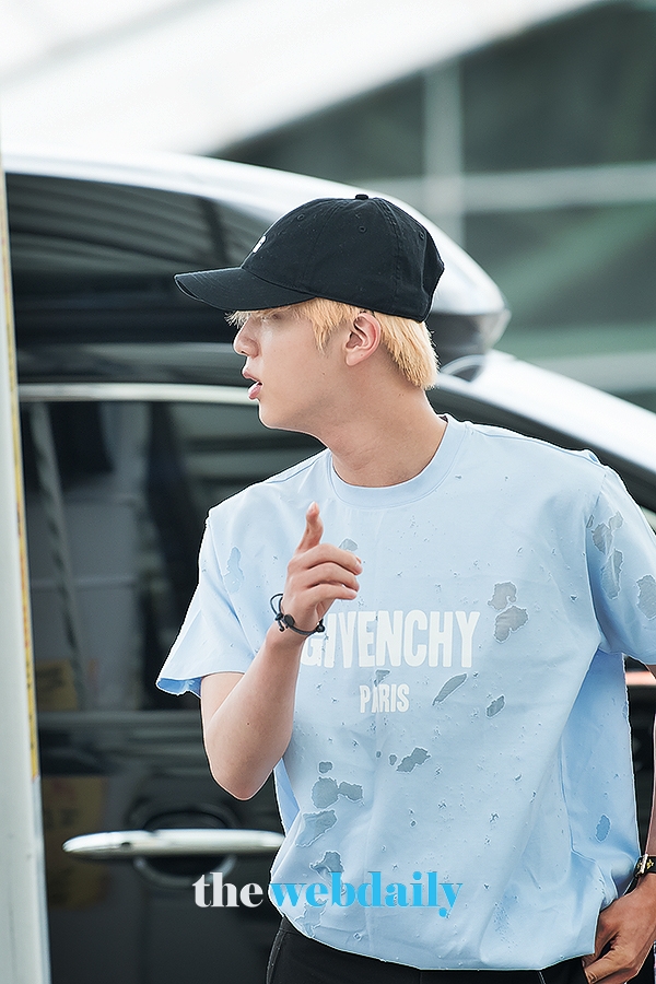 방탄소년단(BTS) 진, 인천국제공항 출국 현장