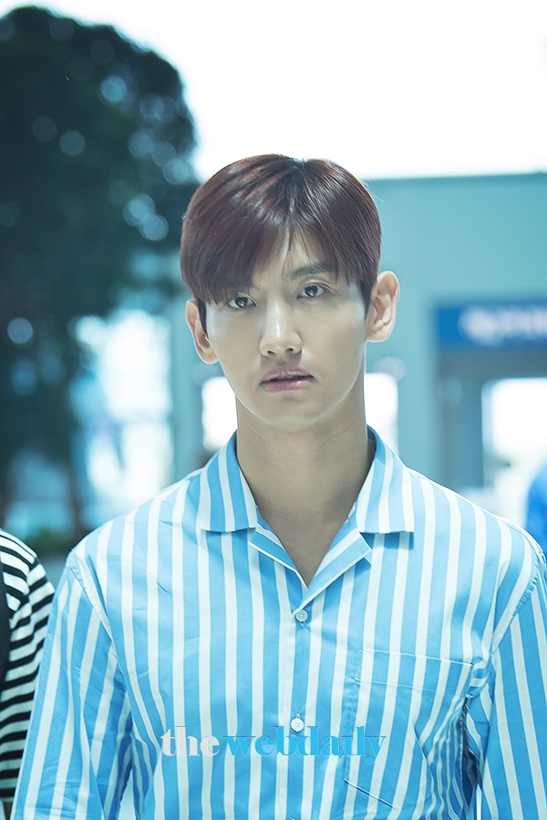 동방신기 최강창민, 인천국제공항 출국 현장