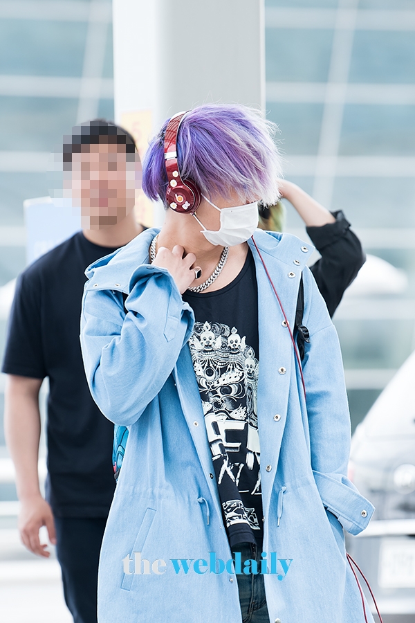 iKON(아이콘) 바비, 인천국제공항 출국 현장