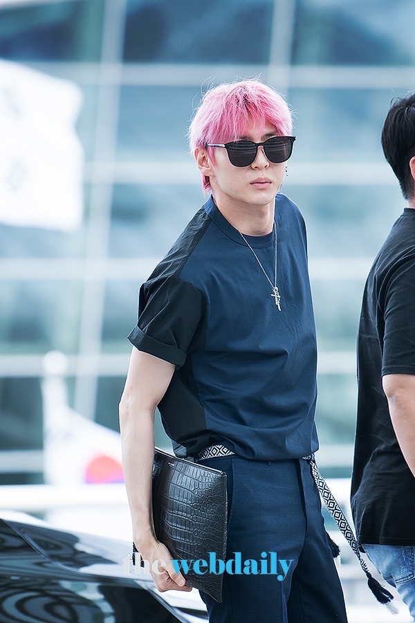 빅스(VIXX) 레오, 인천국제공항 출국 현장