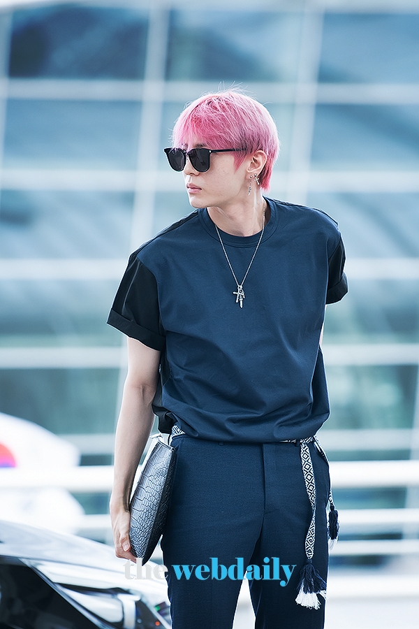빅스(VIXX) 레오, 인천국제공항 출국 현장
