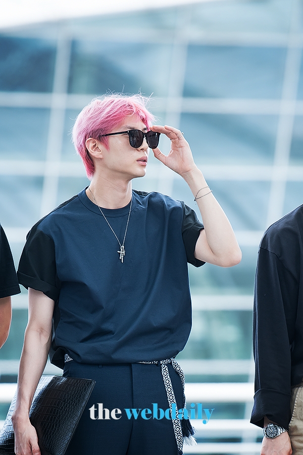 빅스(VIXX) 레오, 인천국제공항 출국 현장