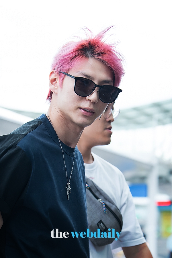 빅스(VIXX) 레오, 인천국제공항 출국 현장