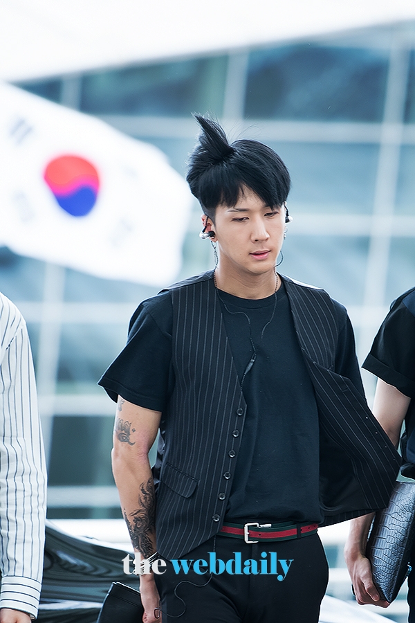 빅스(VIXX) 라비, 인천국제공항 출국 현장