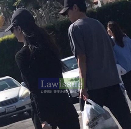 이른 아침까지 뜨거운 감자...강동원과 한효주, 나이에도 많은 이들의 쏠리는 이목