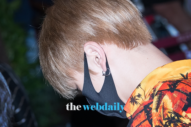WannaOne(워너원) 강다니엘, 김포국제공항 출국 현장