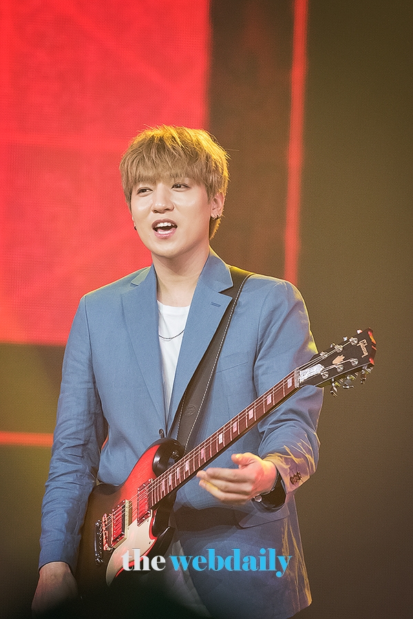 DAY6(데이식스) 성진, MBC MUSIC '쇼챔피언' 생방송 현장