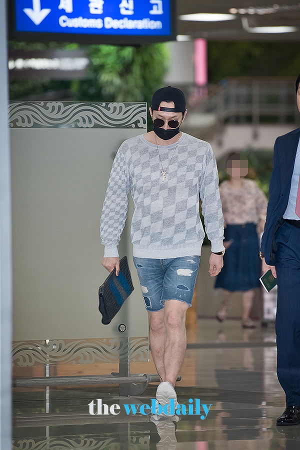 JYJ 박유천, 김포국제공항 입국 현장