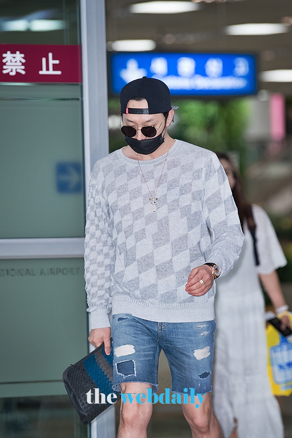 JYJ 박유천, 김포국제공항 입국 현장