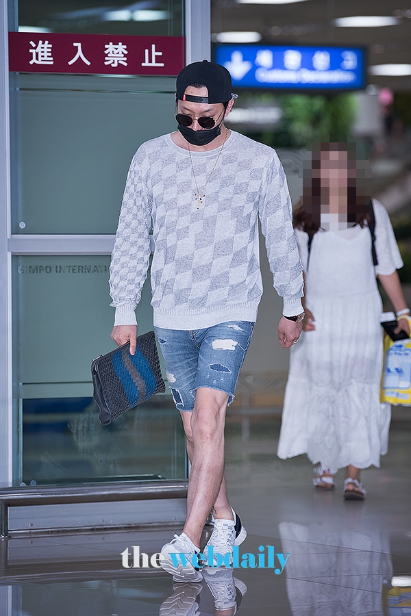 JYJ 박유천, 김포국제공항 입국 현장
