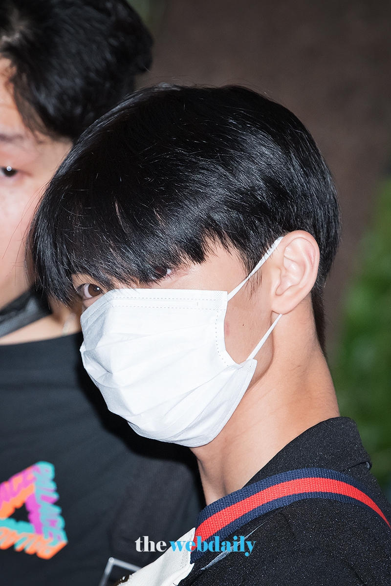 WannaOne(워너원) 배진영, 김포국제공항 출국 현장