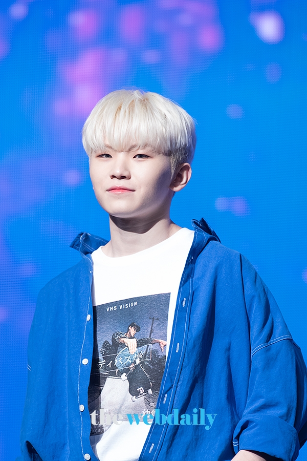 세븐틴(Seventeen) 우지, 다섯번 째 미니앨범 'YOU MAKE MY DAY' 발매 기념 쇼케이스
