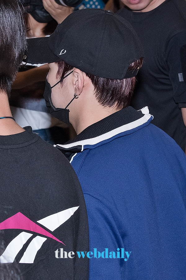 WannaOne(워너원) 하성운, 인천국제공항 입국 현장