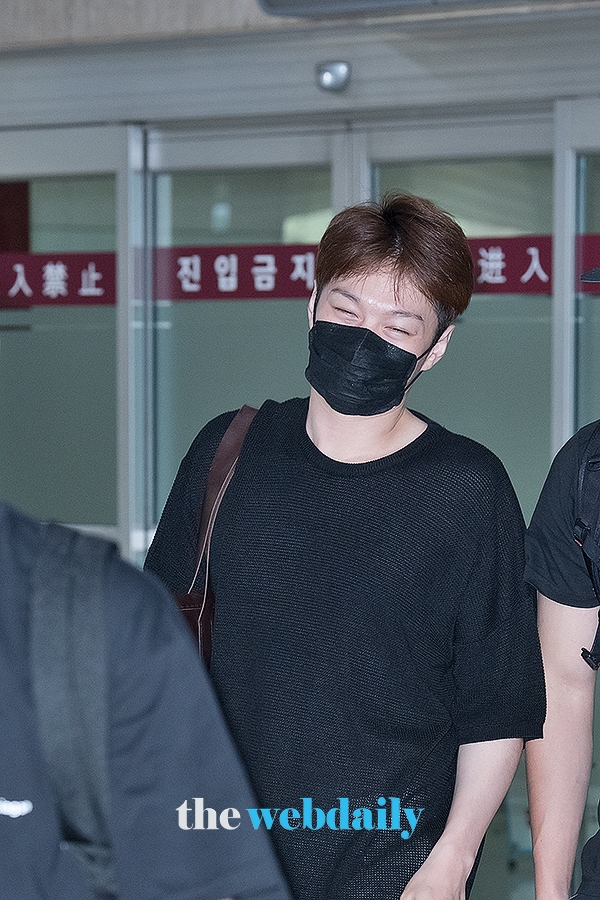 이창섭, 김포국제공항 입국 현장