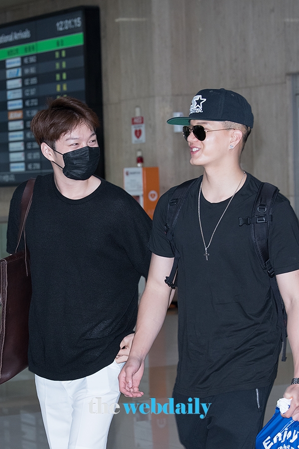 이창섭-프니엘, 김포국제공항 입국 현장