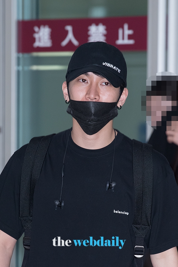 비투비(BTOB) 서은광, 김포국제공항 입국 현장