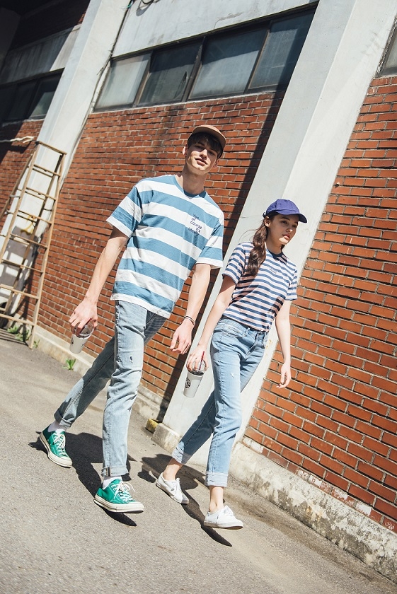 에프알제이(FRJ) "찜통 무더위에 아이스카페 데님 판매 급증"