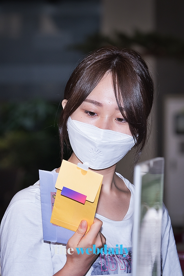 타카하시 쥬리, 김포국제공항 출국 현장