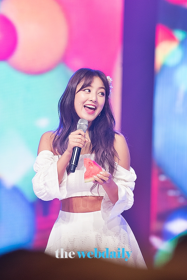 TWICE(트와이스) 지효, MBC MUSIC '쇼챔피언' 생방송 현장공개