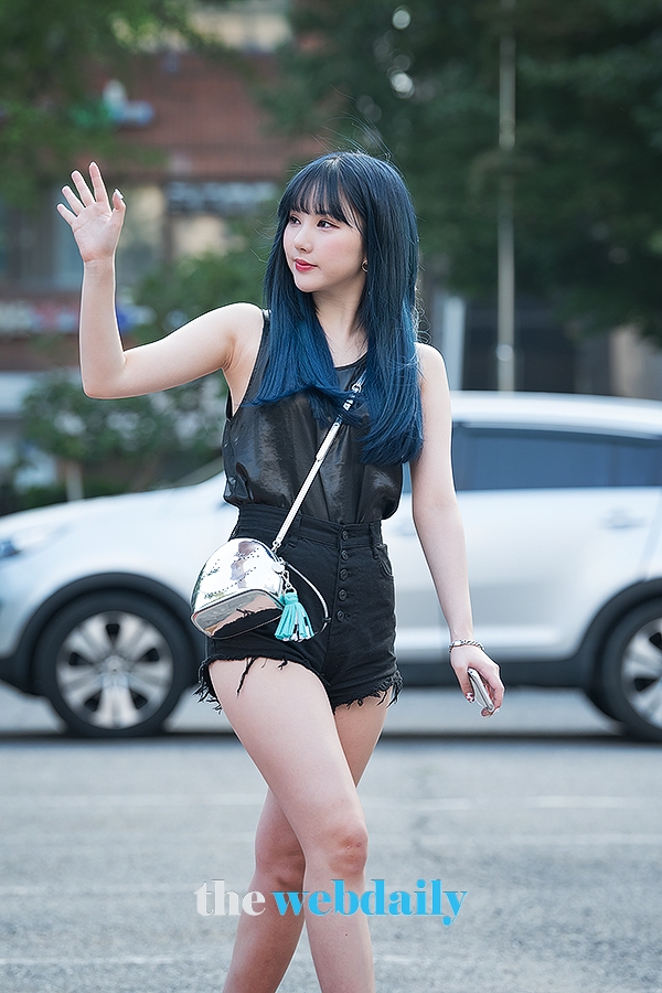 여자친구(GFRIEND) 은하, KBS 뮤직뱅크 출근길