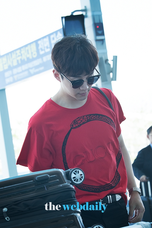 2PM 준호, 인천국제공항 출국 현장