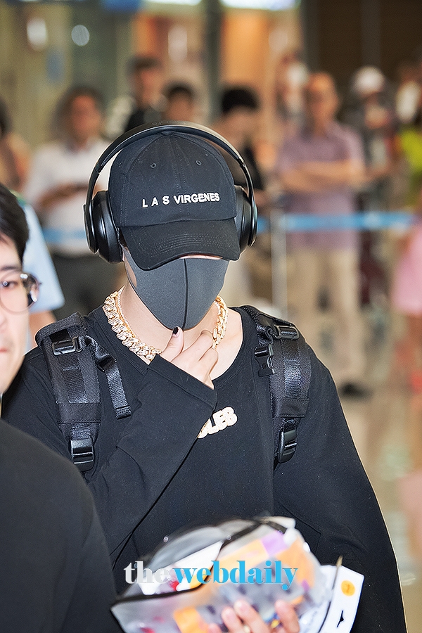 갓세븐(GOT7) 뱀뱀, 인천국제공항 입국 현장