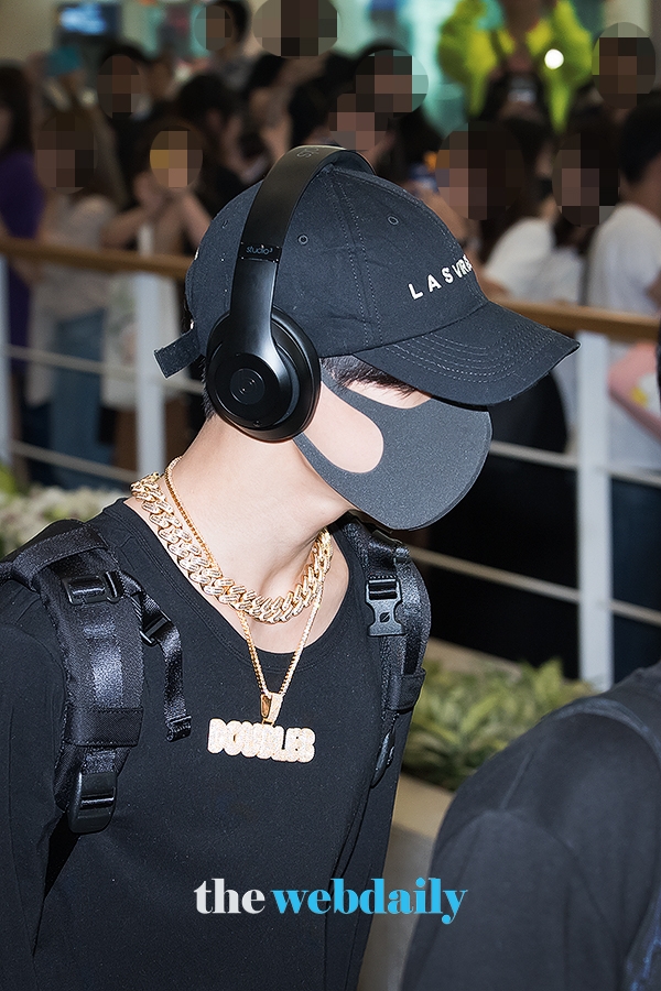 갓세븐(GOT7) 뱀뱀, 인천국제공항 입국 현장