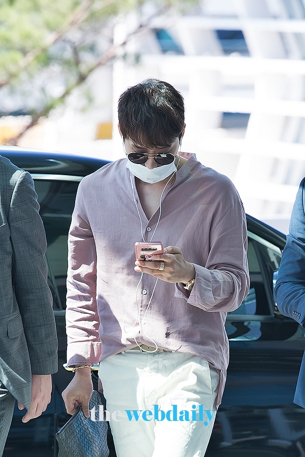 JYJ 박유천, 인천국제공항 출국 현장