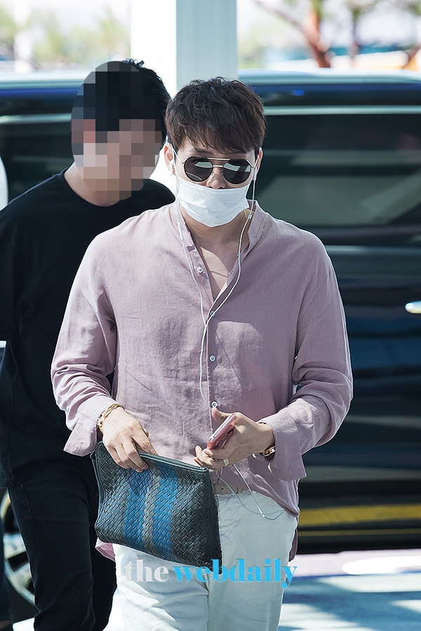 JYJ 박유천, 인천국제공항 출국 현장