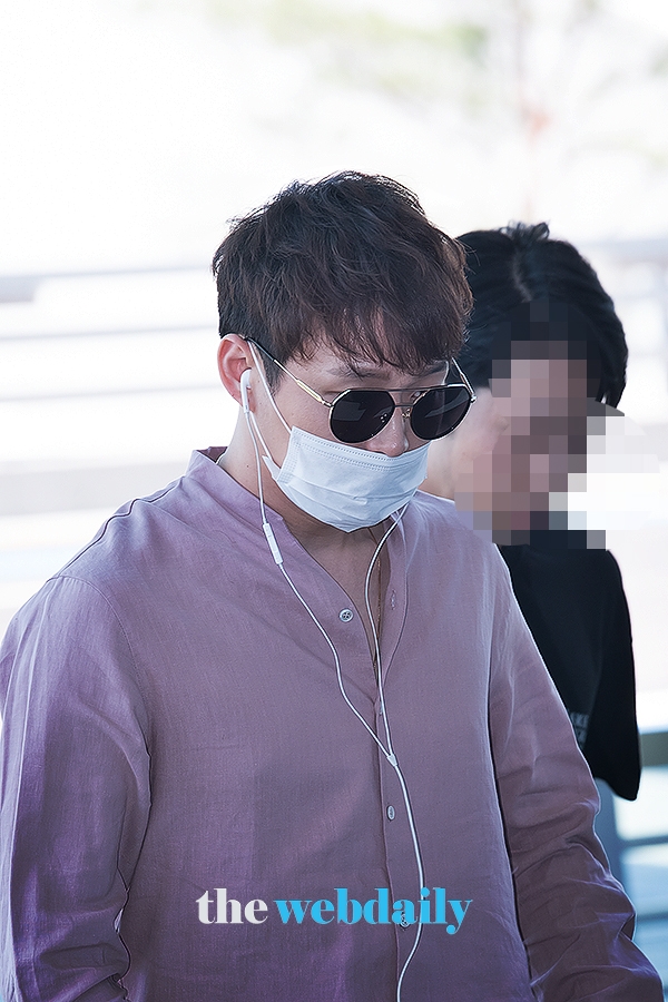 JYJ 박유천, 인천국제공항 출국 현장