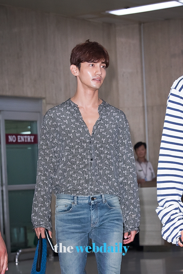 동방신기 최강창민, 김포국제공항 입국 현장