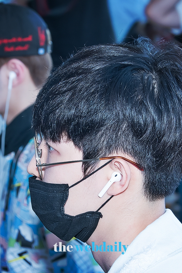WannaOne(워너원) 김재환, 인천국제공항 출국 현장