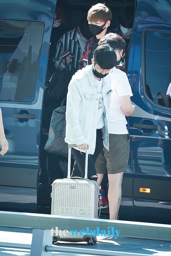 WannaOne(워너원) 김재환, 인천국제공항 출국 현장