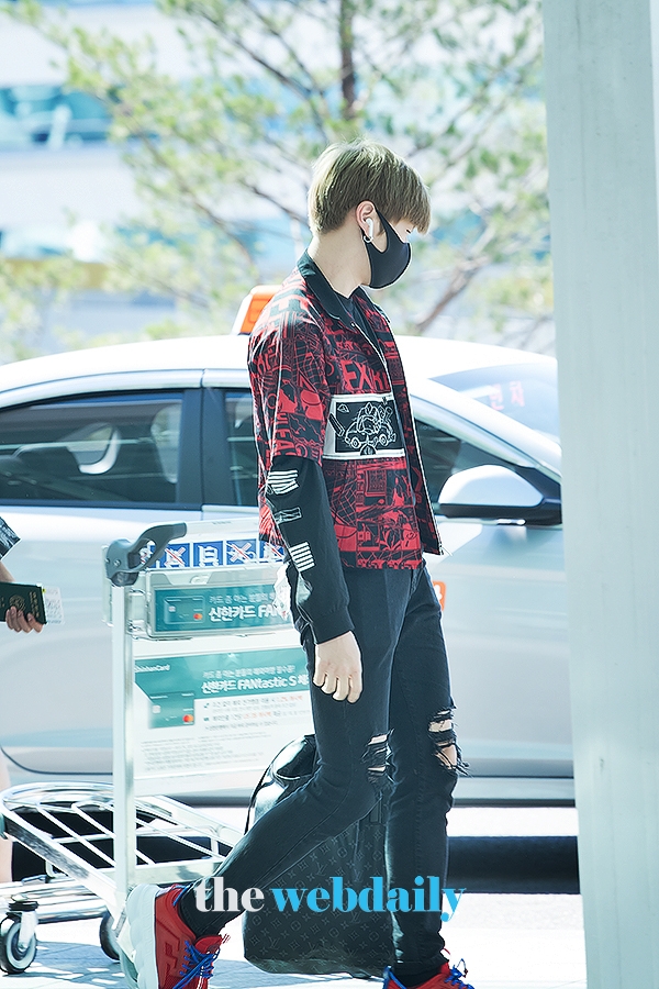 WannaOne(워너원) 강다니엘, 인천국제공항 출국 현장