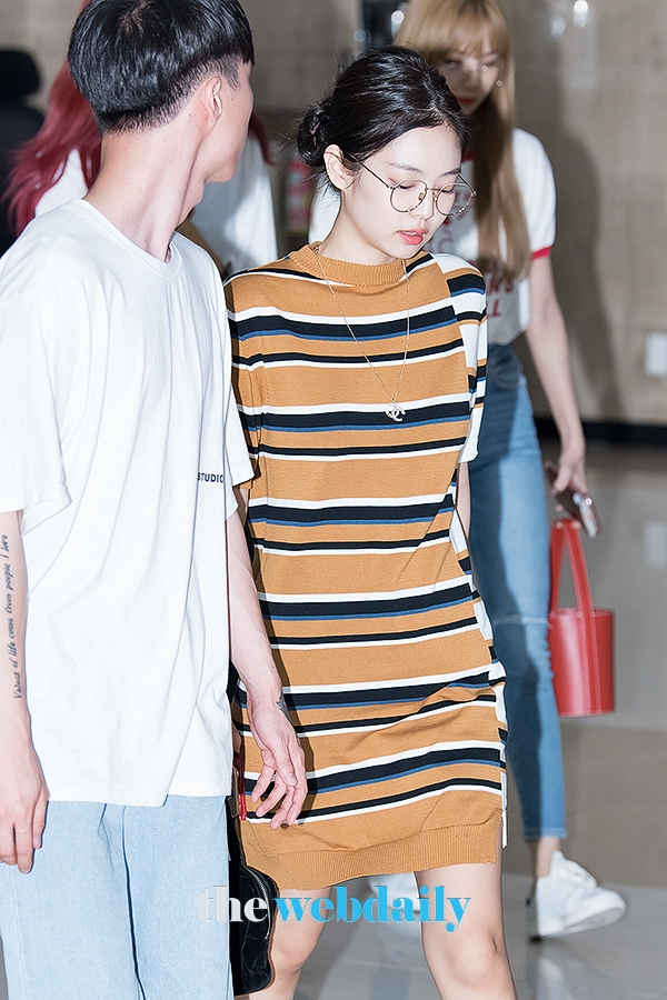 BLACKPINK(블랙핑크) 제니, 김포국제공항 입국 현장