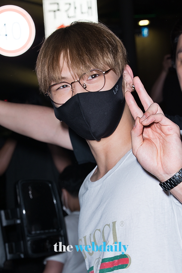 WannaOne(워너원) 강다니엘, 인천국제공항 입국 현장