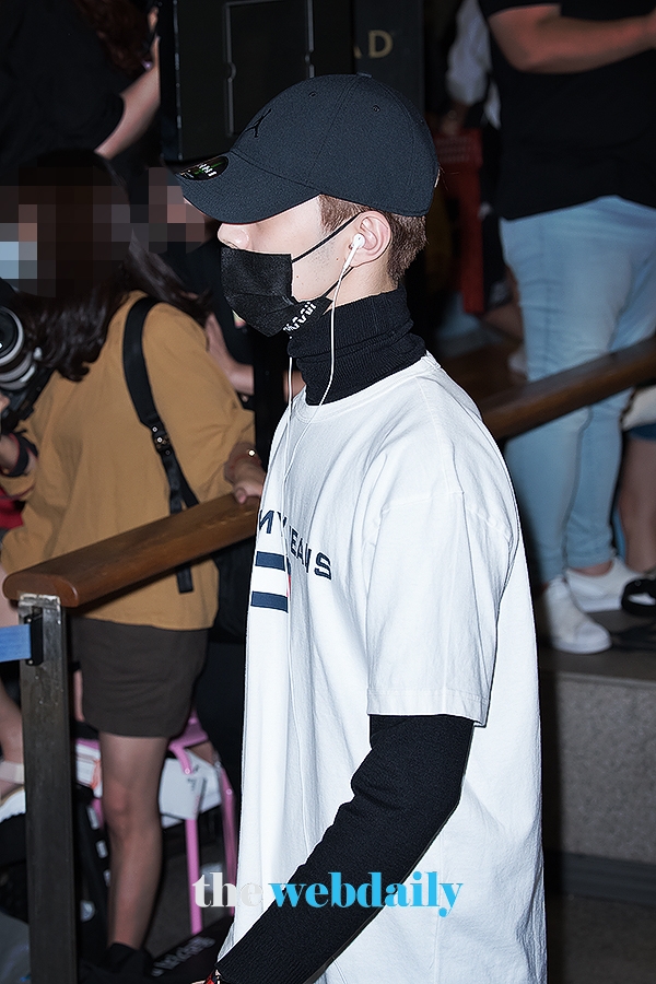 WannaOne(워너원) 라이관린, 인천국제공항 입국 현장